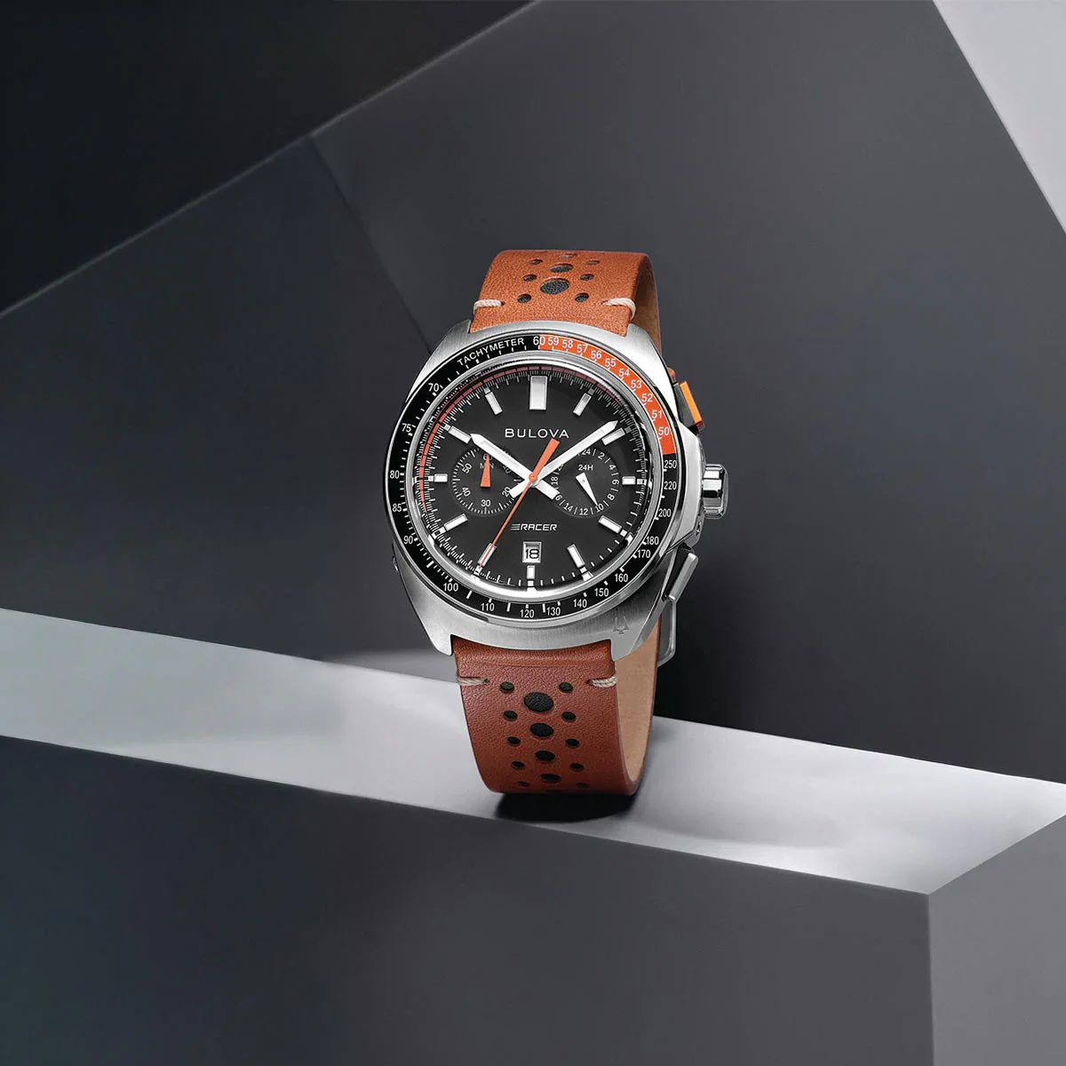 Bulova Classic Racer Chronograph 98B427 - Image 2