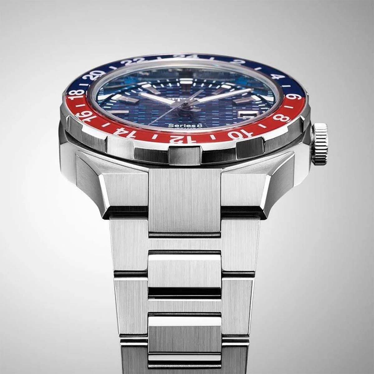 Citizen Series 8 GMT NB6030-59L - Image 3