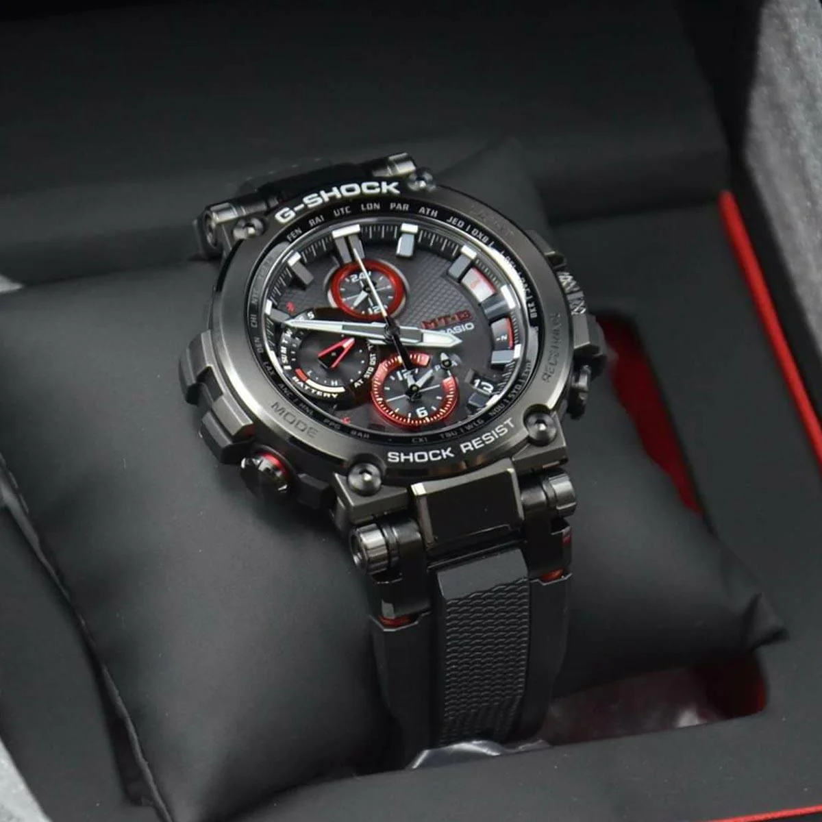 G-Shock MT-G Watch MTG-B1000B-1A - Image 6