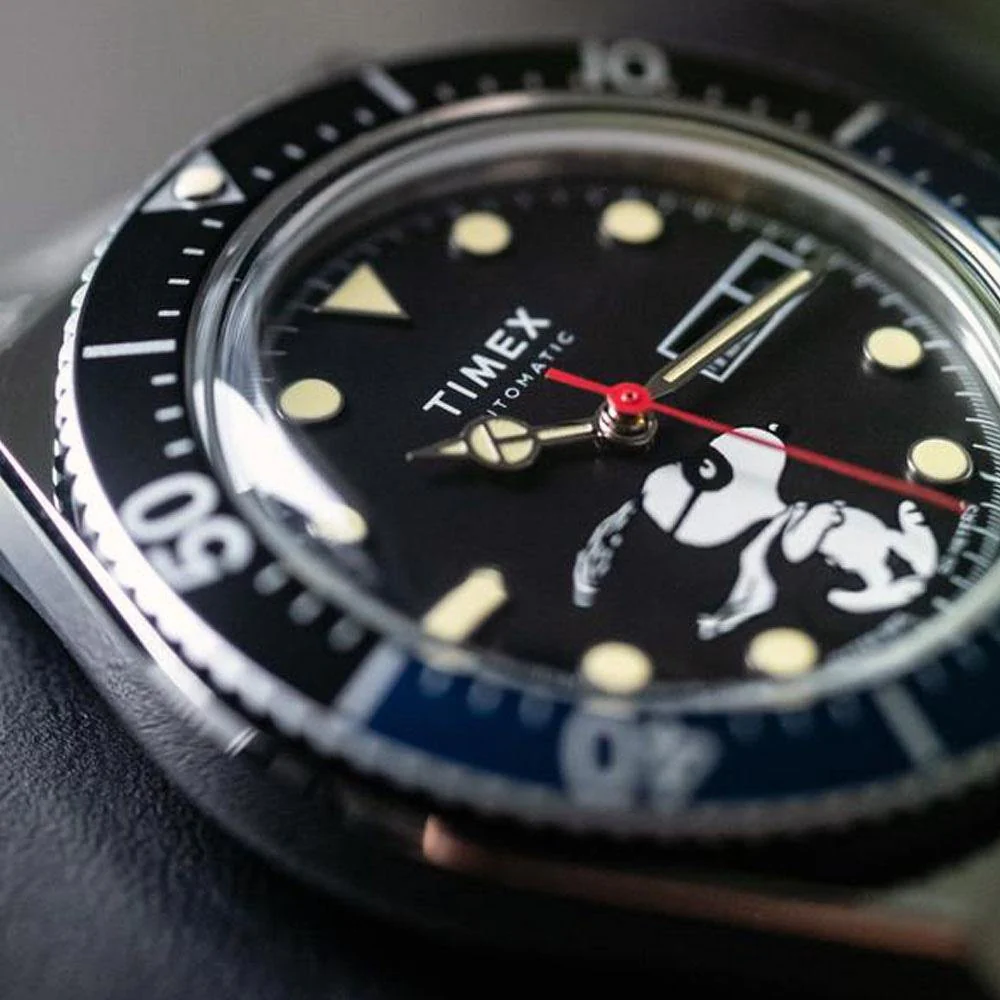 Timex M79 Automatic x Snoopy Watch TW2U85500 - Image 6