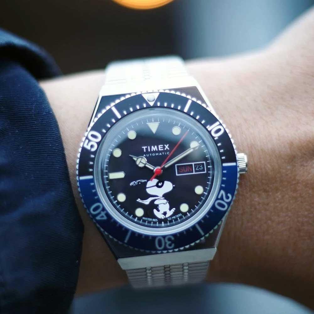 Timex M79 Automatic x Snoopy Watch TW2U85500 - Image 8