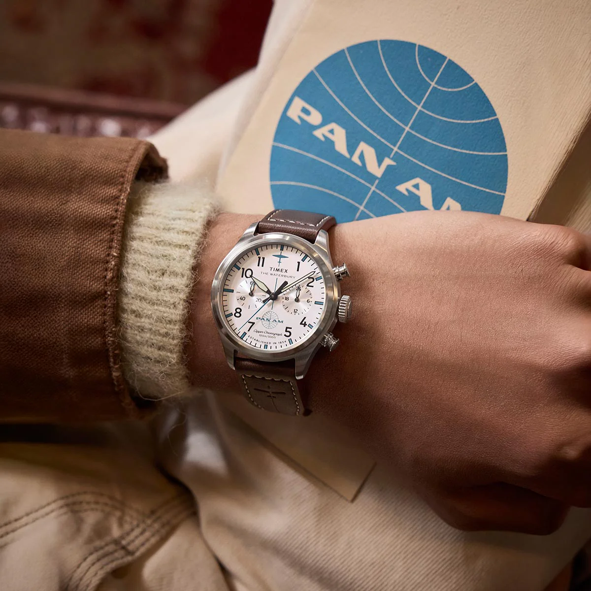 Timex x Pan Am Waterbury Chronograph TW2Y38700 - Image 3